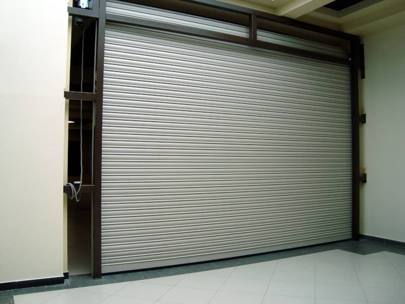 Роллетные ворота DoorHan в Красноярске с установкой